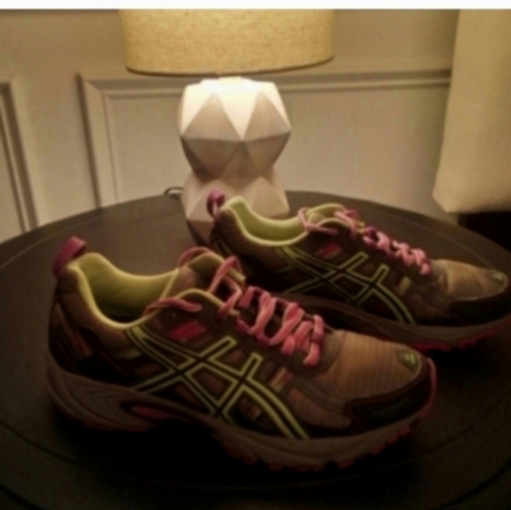Asics Women's Athletic Running Shoes - Pink & Gray 8 Casual Activewear Jogging